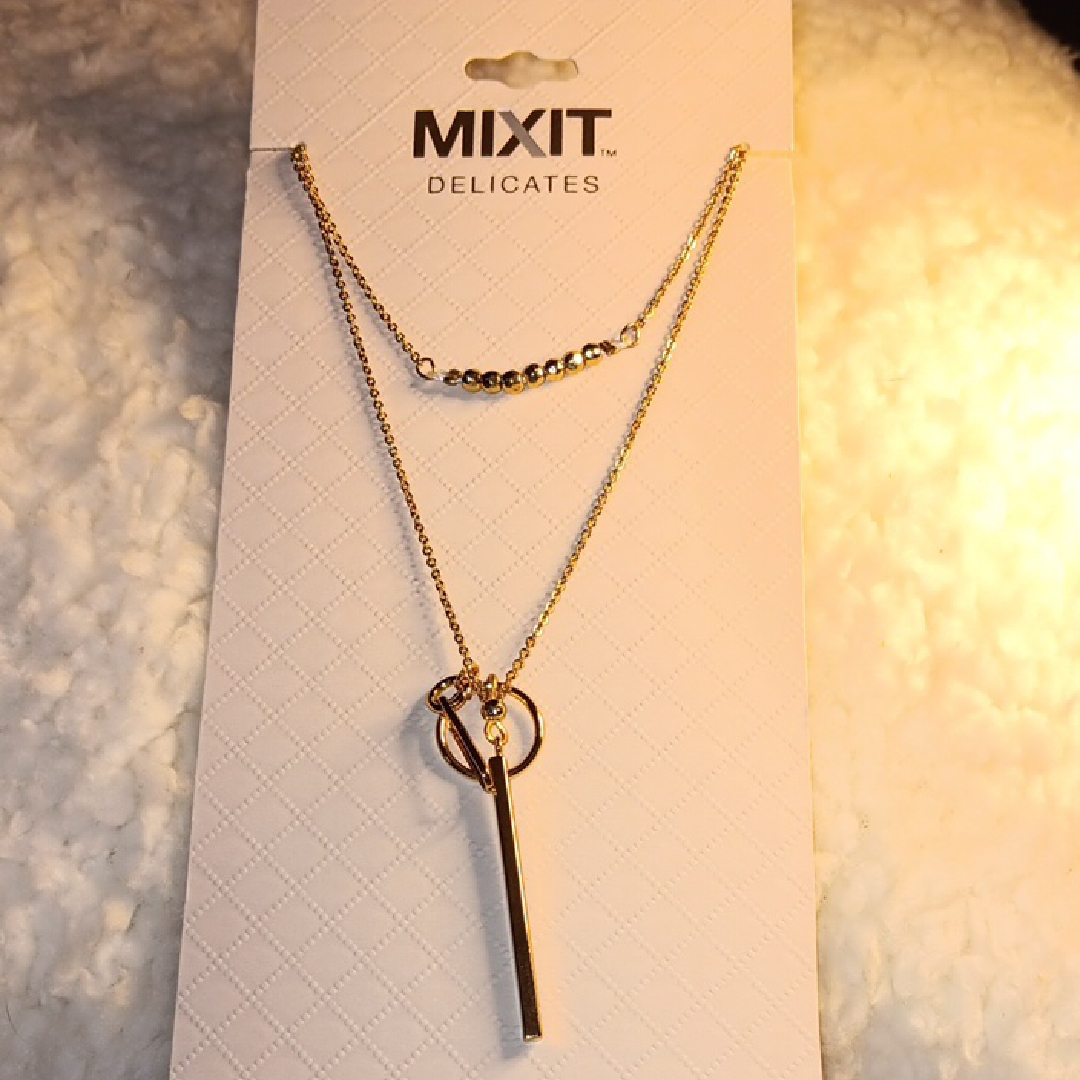 Mixit Gold Necklace With Bar And Circle 15$